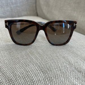 Tom Ford polarized sunglasses. New without tags.